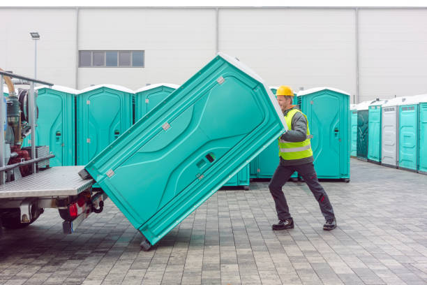 Best Portable restroom trailer rental  in Albany, LA